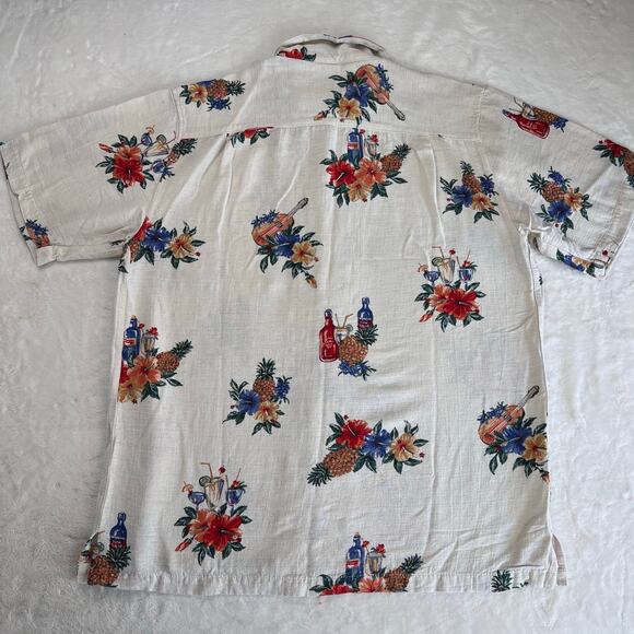 Batik Bay Men's Silk Hawaiian Shirt Size Medium Pineapple Floral Tropical - Picture 2 of 6